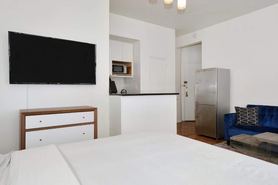The Columbus IV Vibe 8627 Apartment in Upper West Side