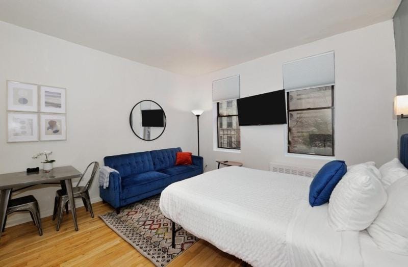 The Lara II Vibe 8619 Apartment in Upper East Side