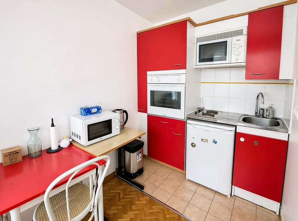 Le Refuge Moderne Apartment in Montigny-le-Bretonneux