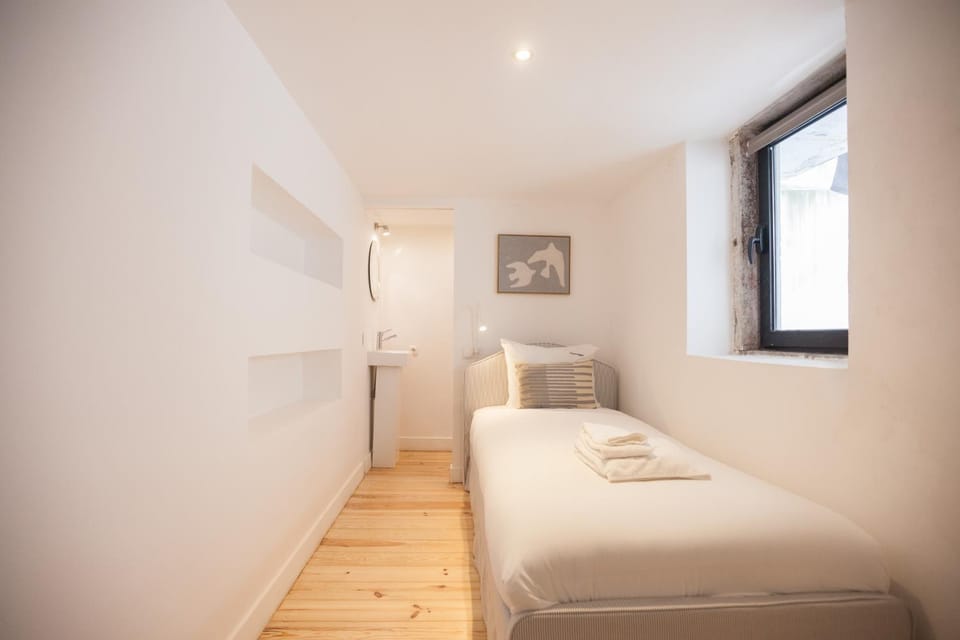 FLH Bairro Alto Elegant Apartment with Terrace Apartment in Lisbon