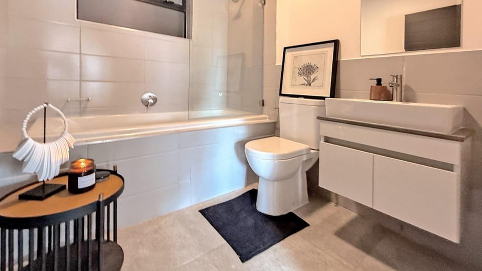 Toilet, Bathroom, Bath
