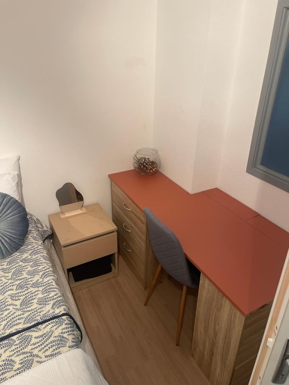 Living room, Bedroom