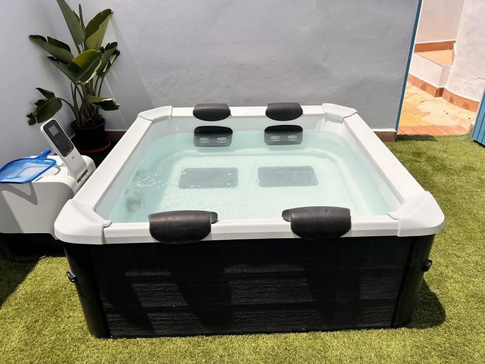 Estudio Agua Jacuzzi privado House in La Janda