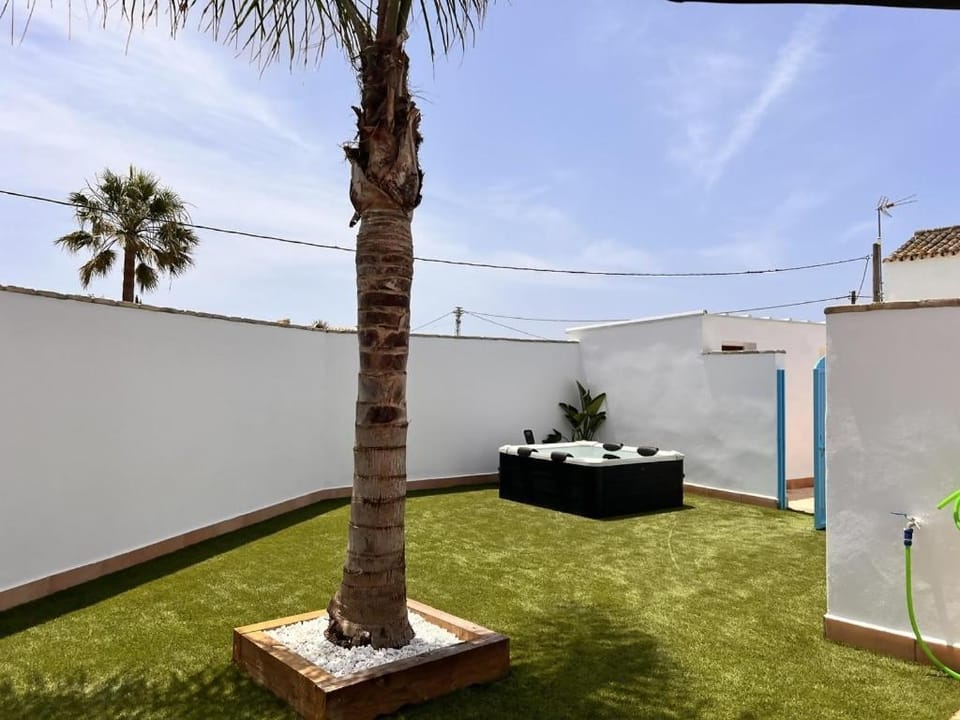 Estudio Agua Jacuzzi privado House in La Janda