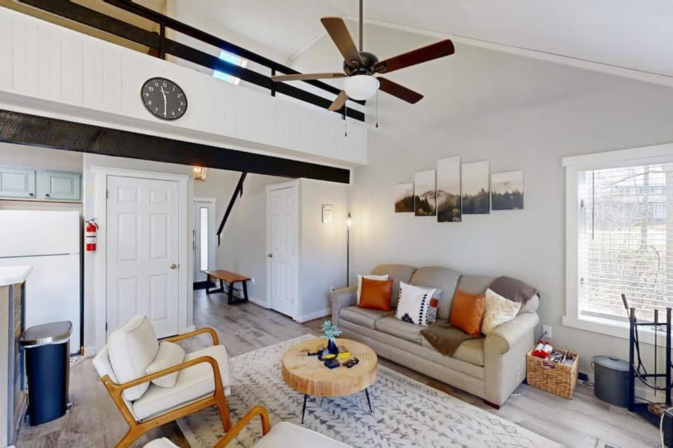 The Pocono Loft House in Kidder Township