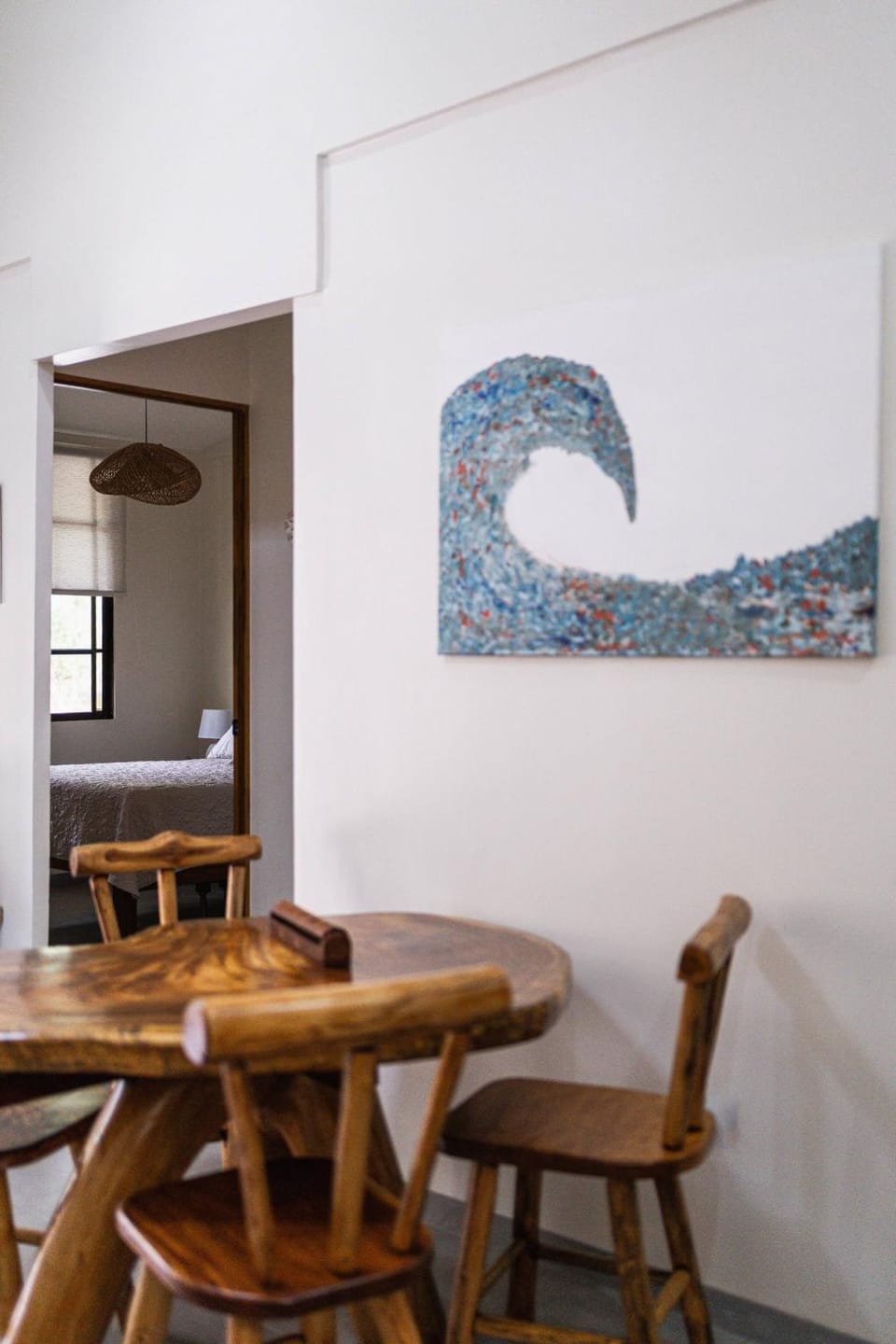 Bed, Dining area, Bedroom