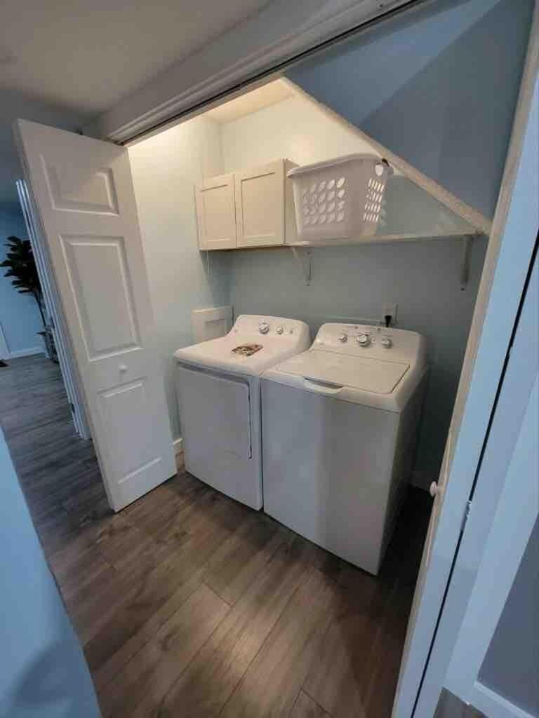 Wave of relaxation- pet-friendly villa with parking & court Villa in Hilton Head Island