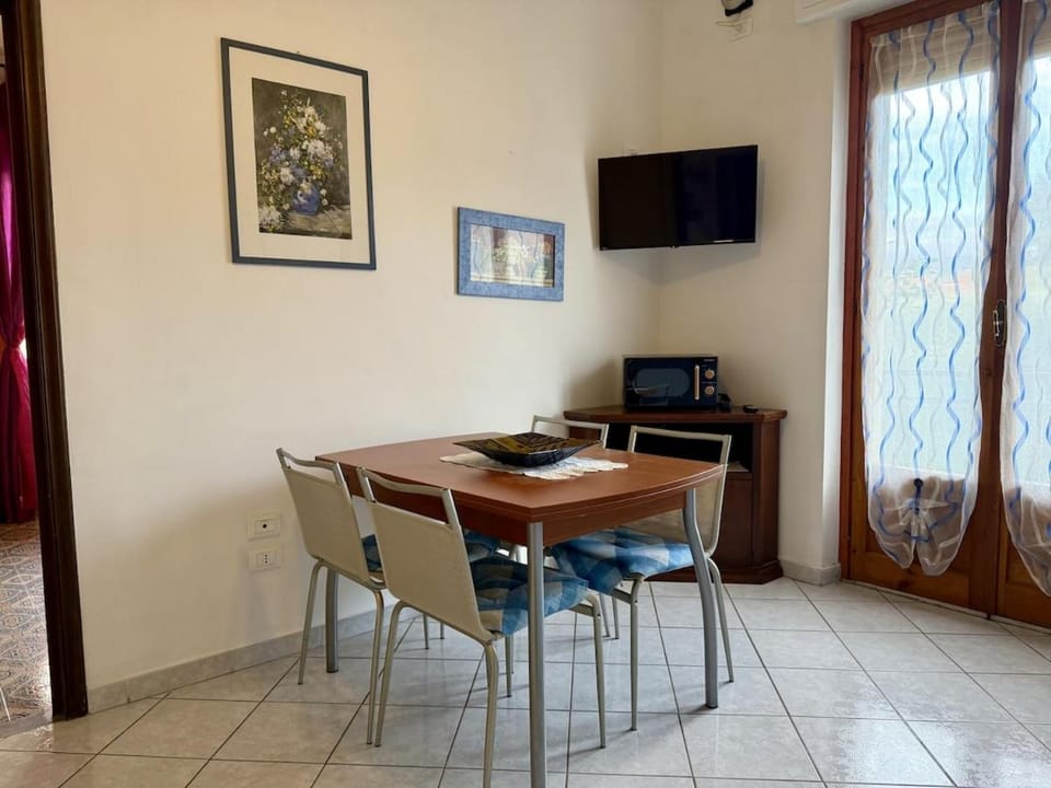HOST4U - Casa Antonietta Apartment in Diano Marina Beach Apartment in Diano Marina