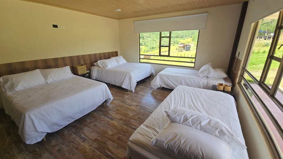 Taymará Paipa Glamping y Cabaña House in Paipa