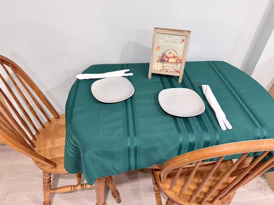 Food and drinks, Dining area