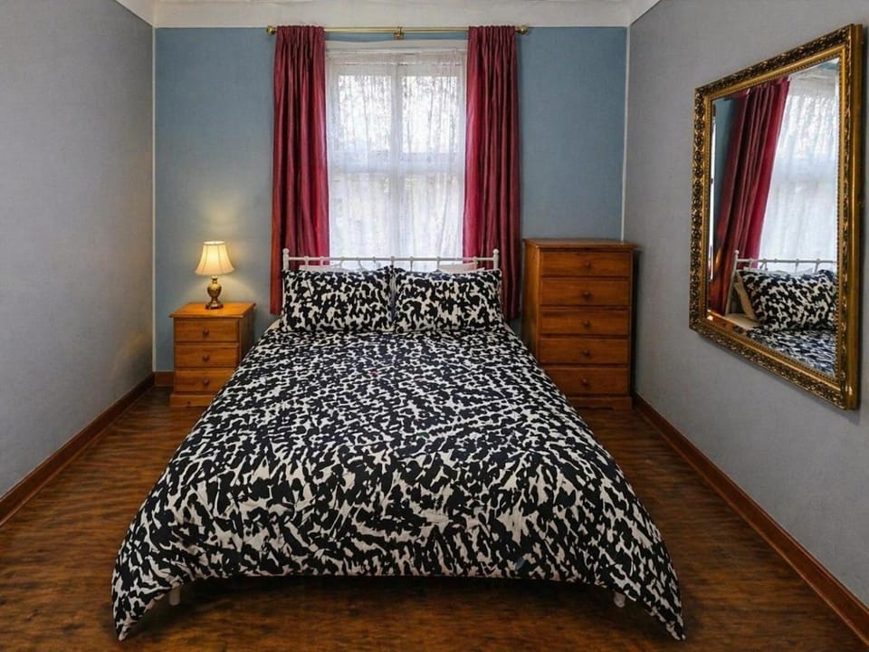 ValueStays Slough Station Free overnight Parking Bed and Breakfast in Slough