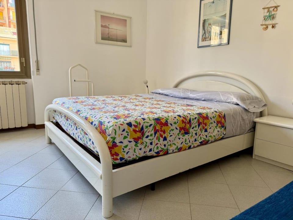 HOST4U - VYdo Apartment in Porto Maurizio, Imperia Apartment in Imperia