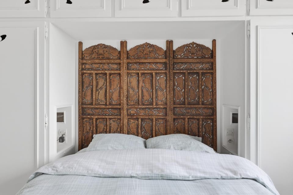 Bed, Photo of the whole room, Bedroom, cot