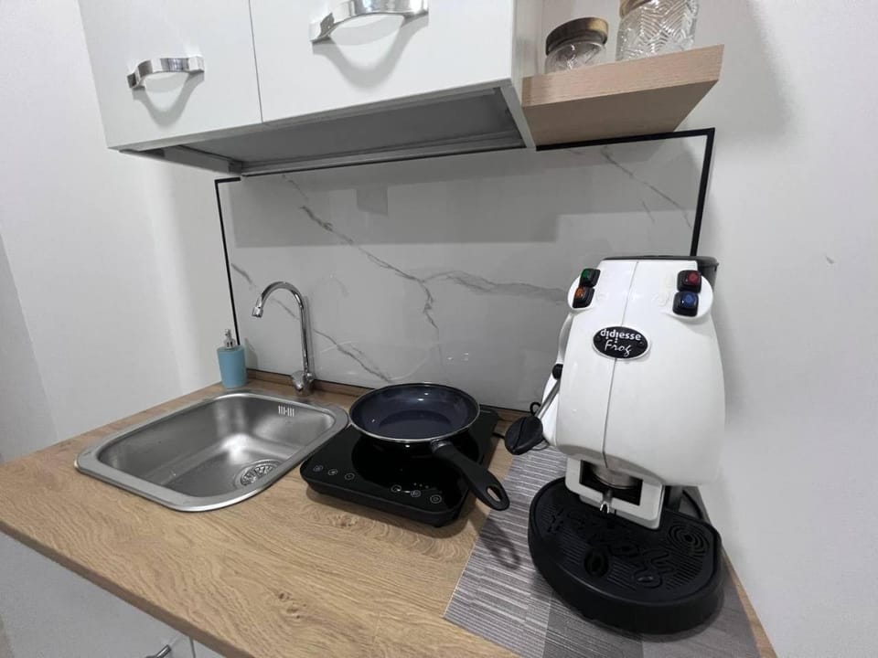 Affittacamere Guesthouse Spaccanapoli in Historical Center near to Garibaldi Central Station Bed and Breakfast in Naples