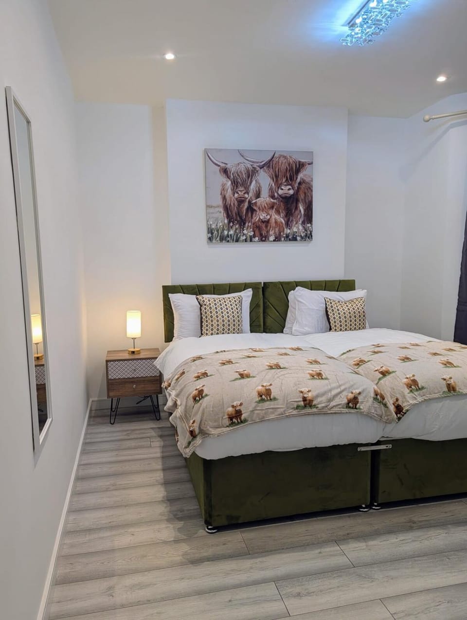 Brand new 4 bedroom house in Newport Free parking House in Newport