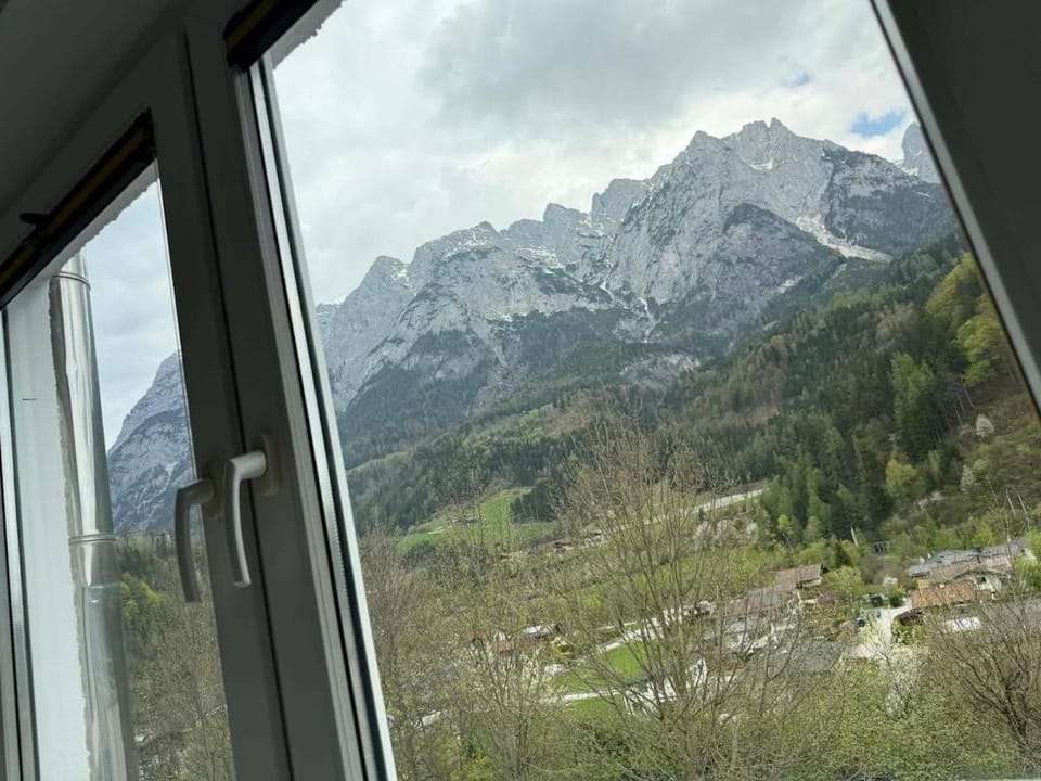 Small apartment in heart of Werfen Apartment in Salzburgerland