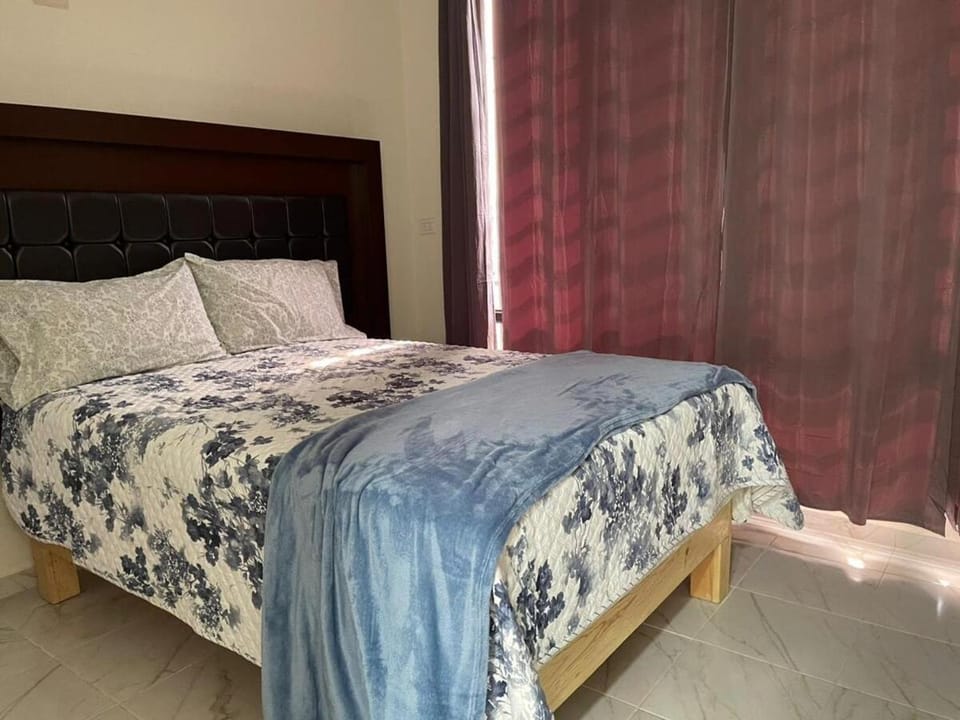 Very comfortable room for 2 people, 5 minutes from the fair Apartment in Aguascalientes