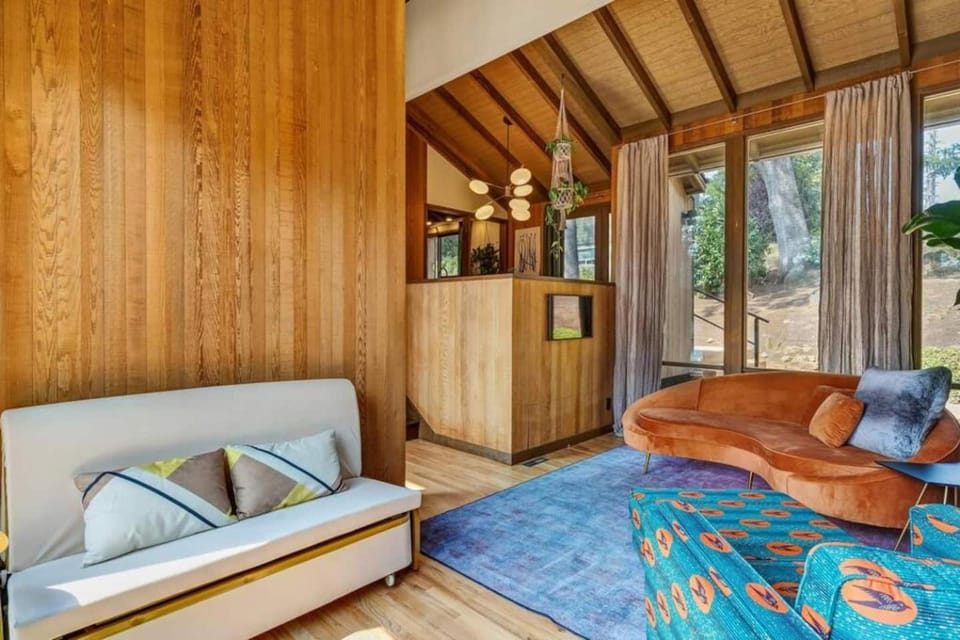 Living room, furniture