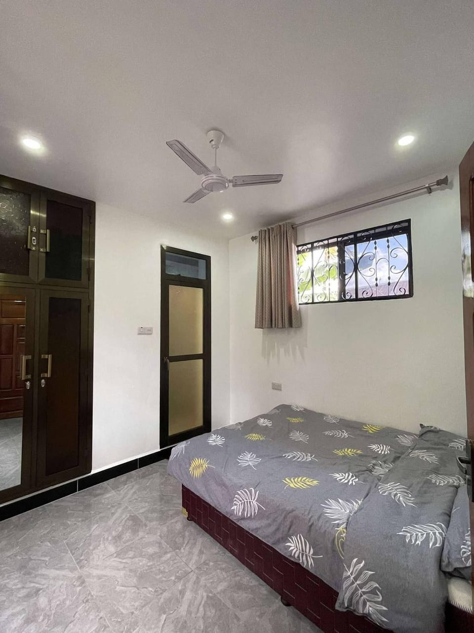 Cozy Studio Near City Masaki Bed and Breakfast in City of Dar es Salaam