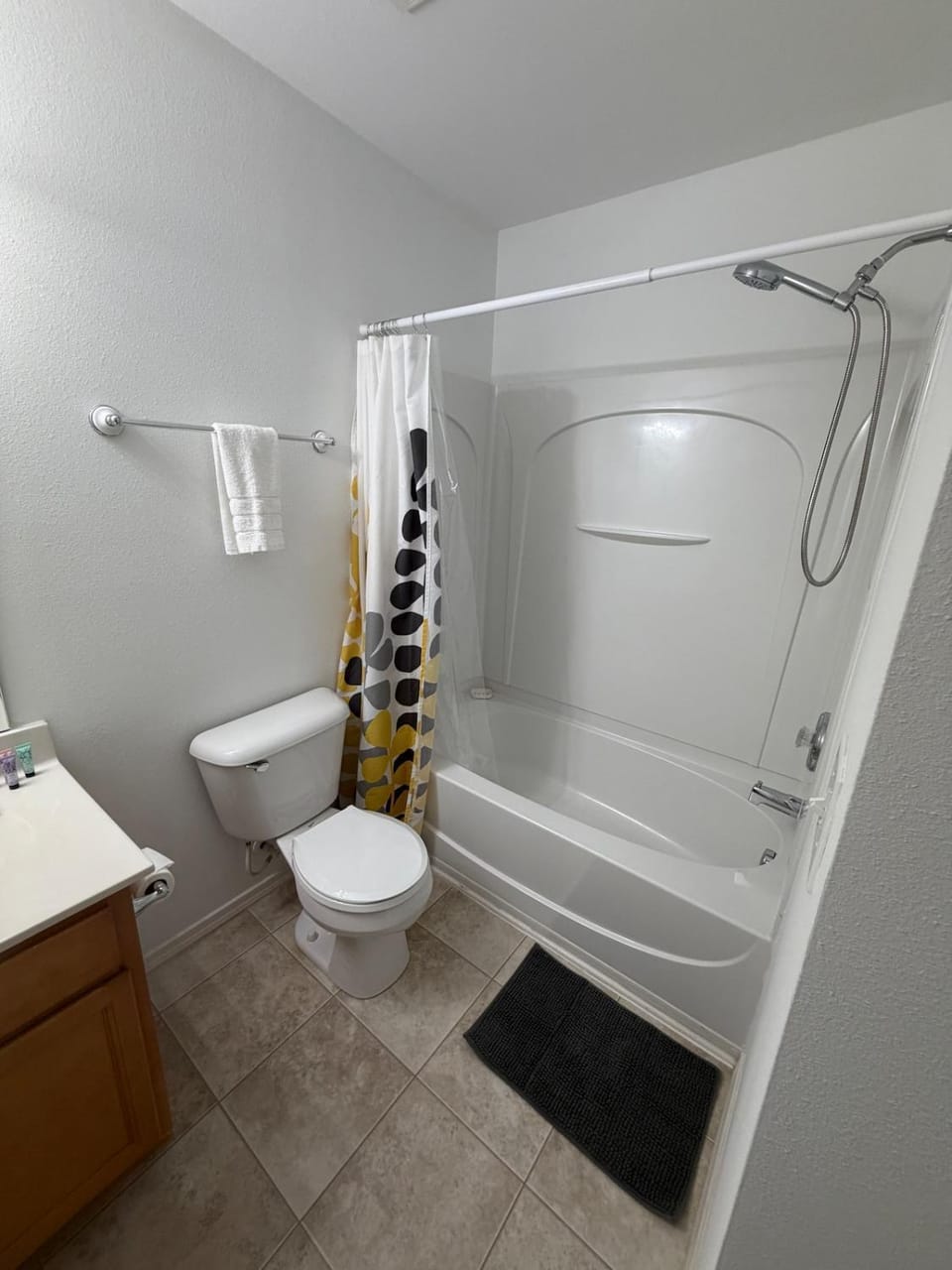 Modern Haven 2 bedroom Home & Loft Retreat House in Gastonia