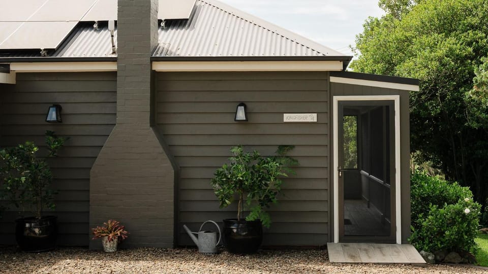 Kingfisher Cottage Country House in Broughton Vale