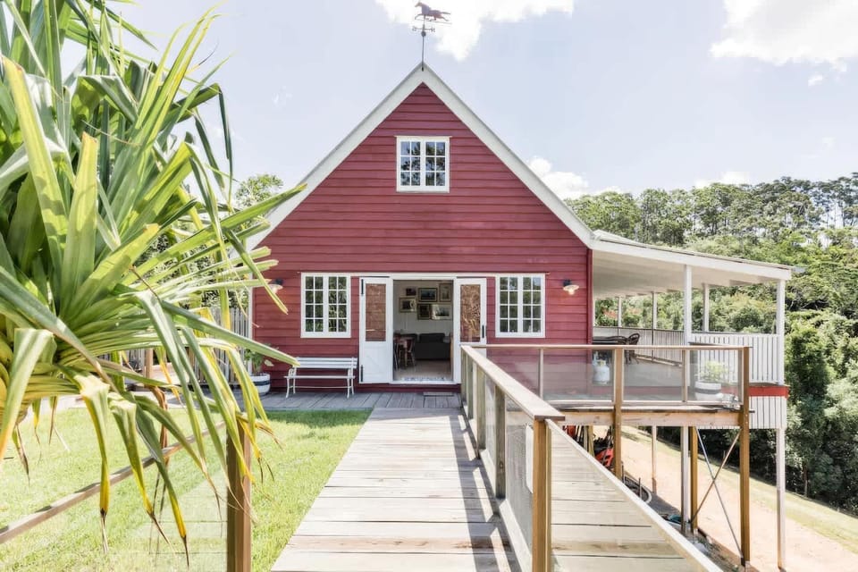 Property building, Day, Garden, Garden view