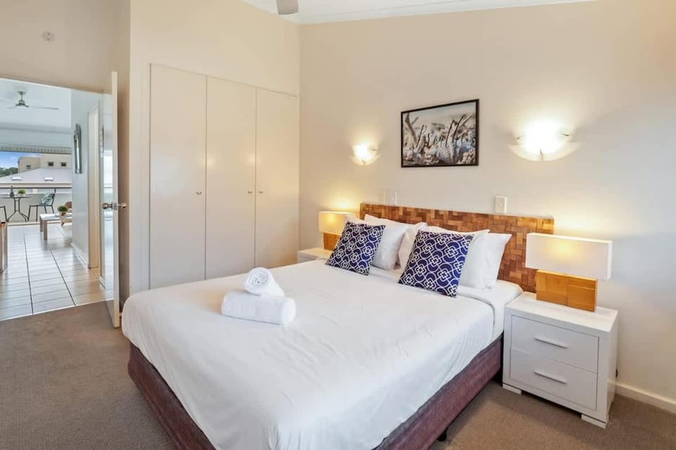 Prime Noosa location with pool Apartment in Noosa Heads