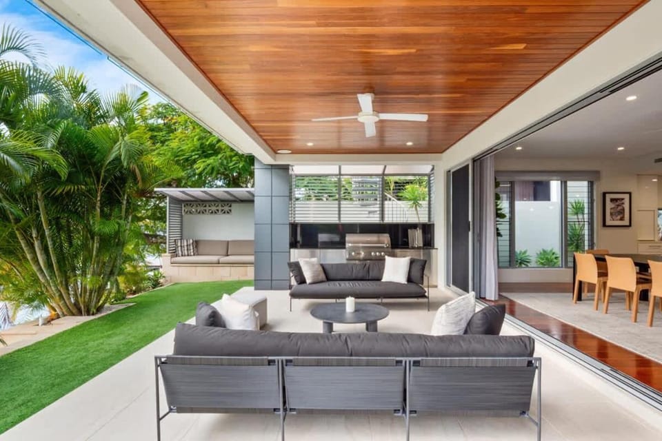Exclusive waterfront oasis with private beach & pool House in Noosa Heads