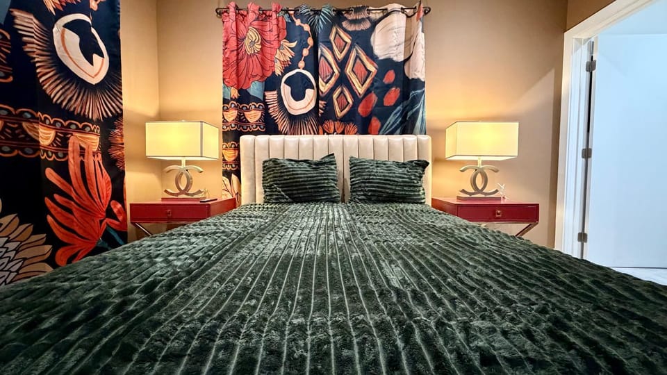 Bed, Bedroom