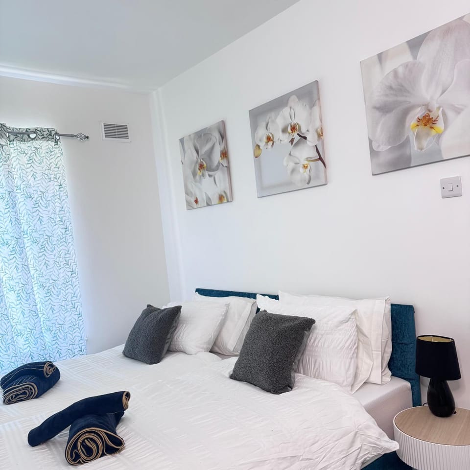 Bright Housing Bed and Breakfast in Gateshead