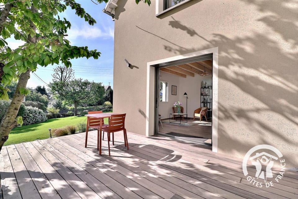 Le cerisier Bed and Breakfast in Cancale