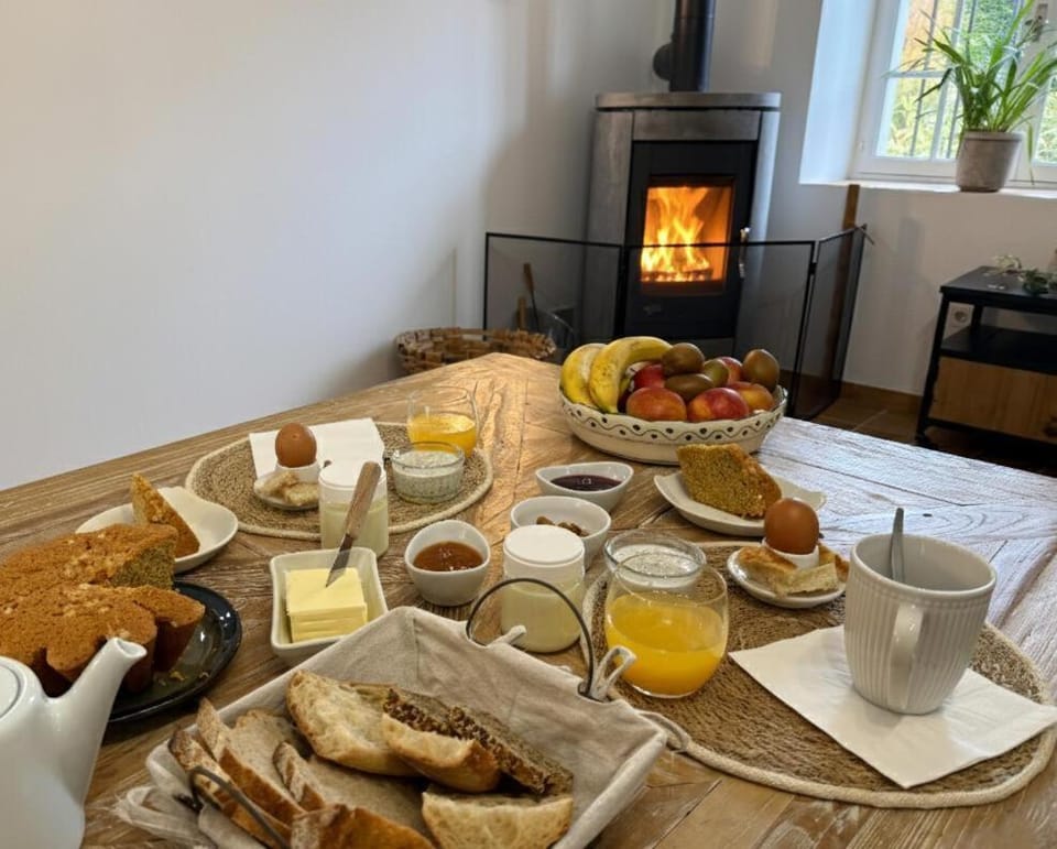 Maison luzouÉ Bed and Breakfast in Nouvelle-Aquitaine
