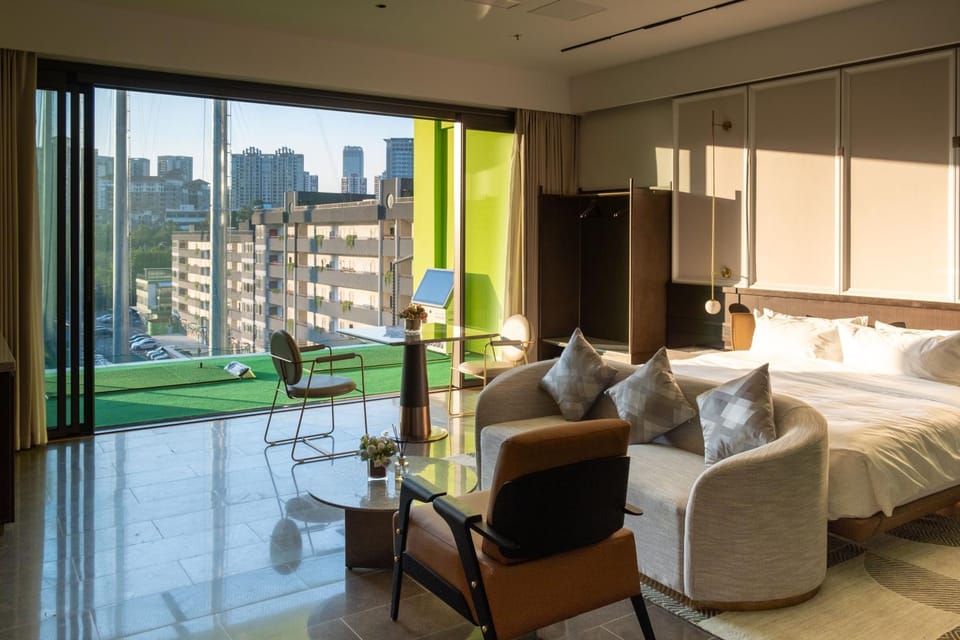Balcony/Terrace, Bedroom