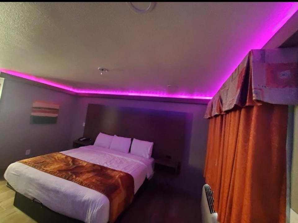 BUZEN Suites Hotel in Irving