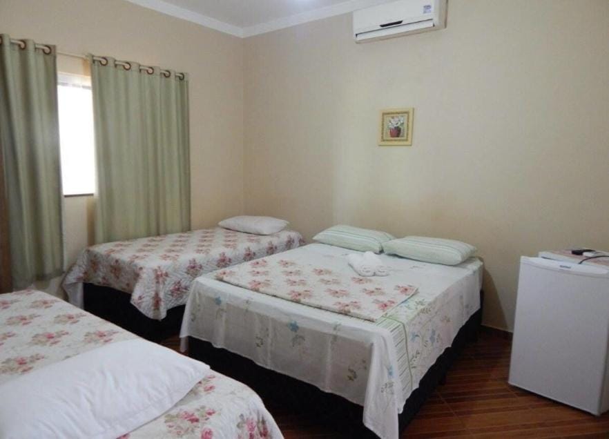 Bed, Photo of the whole room, air conditioner