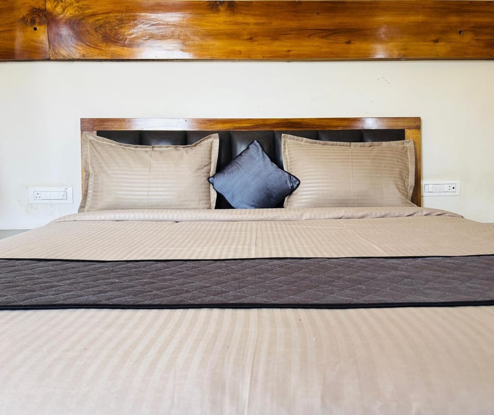SRJ Residency Vacation rental in Ooty