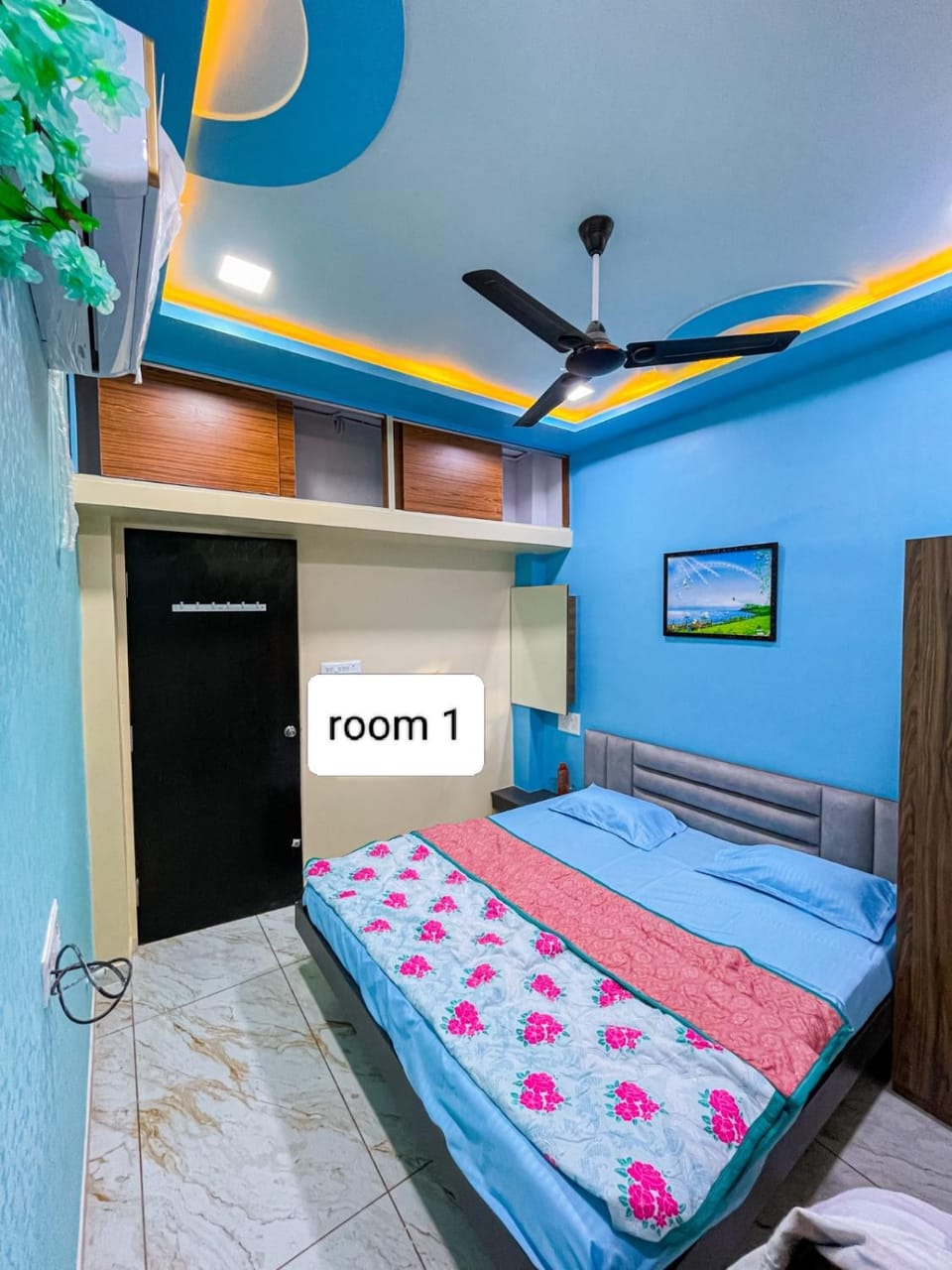 Statue jay swaminaray home stay Vacation rental in Gujarat