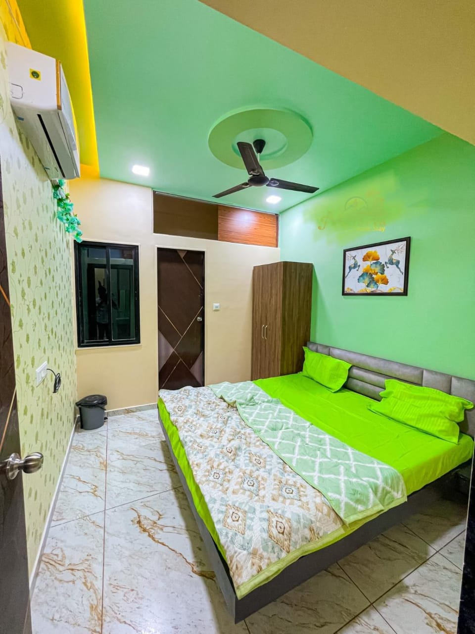Statue jay swaminaray home stay Vacation rental in Gujarat