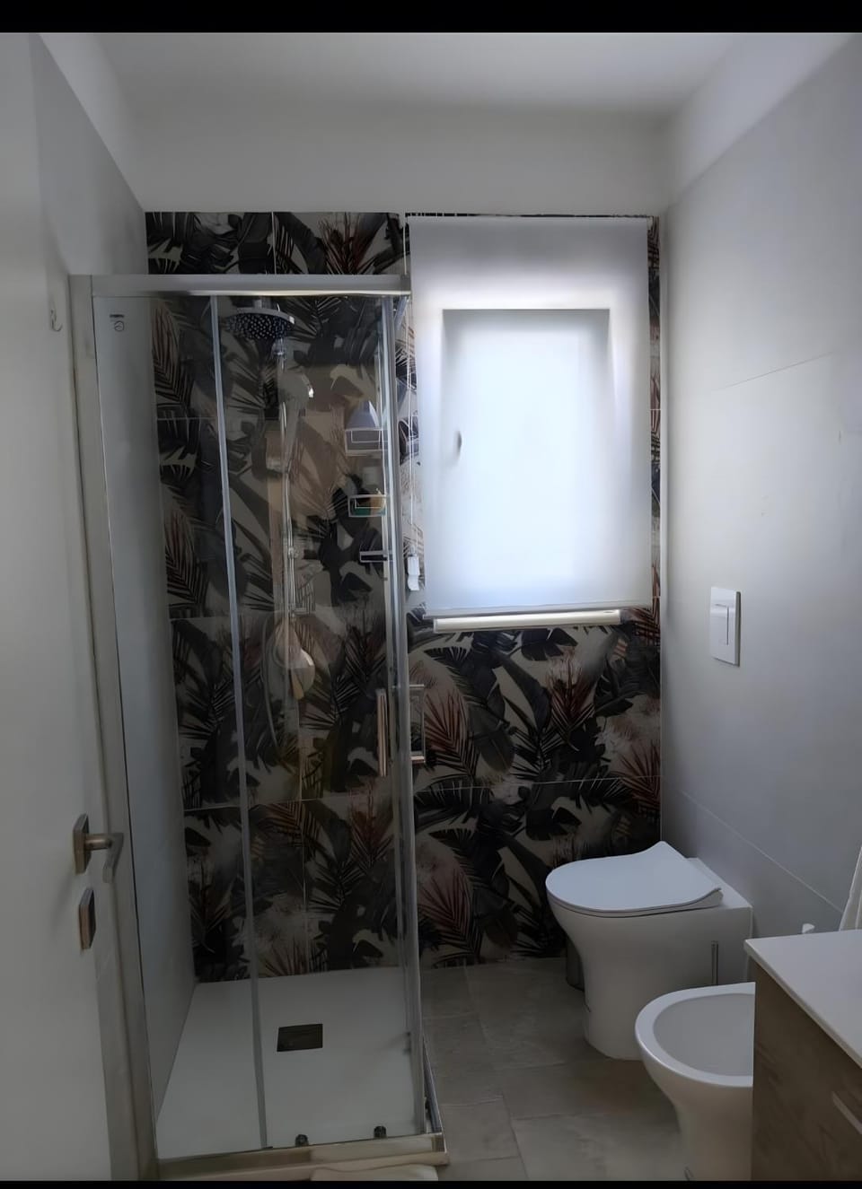 Bathroom, Living room