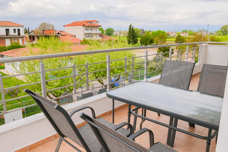View (from property/room), Balcony/Terrace