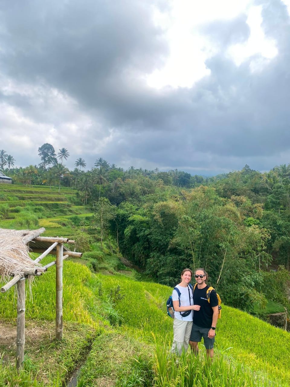 Nearby landmark, Day, People, Natural landscape, Guests, Mountain view