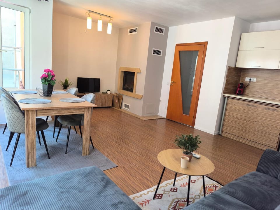 Apartament Bolyarska Free Parking Apartment in Burgas