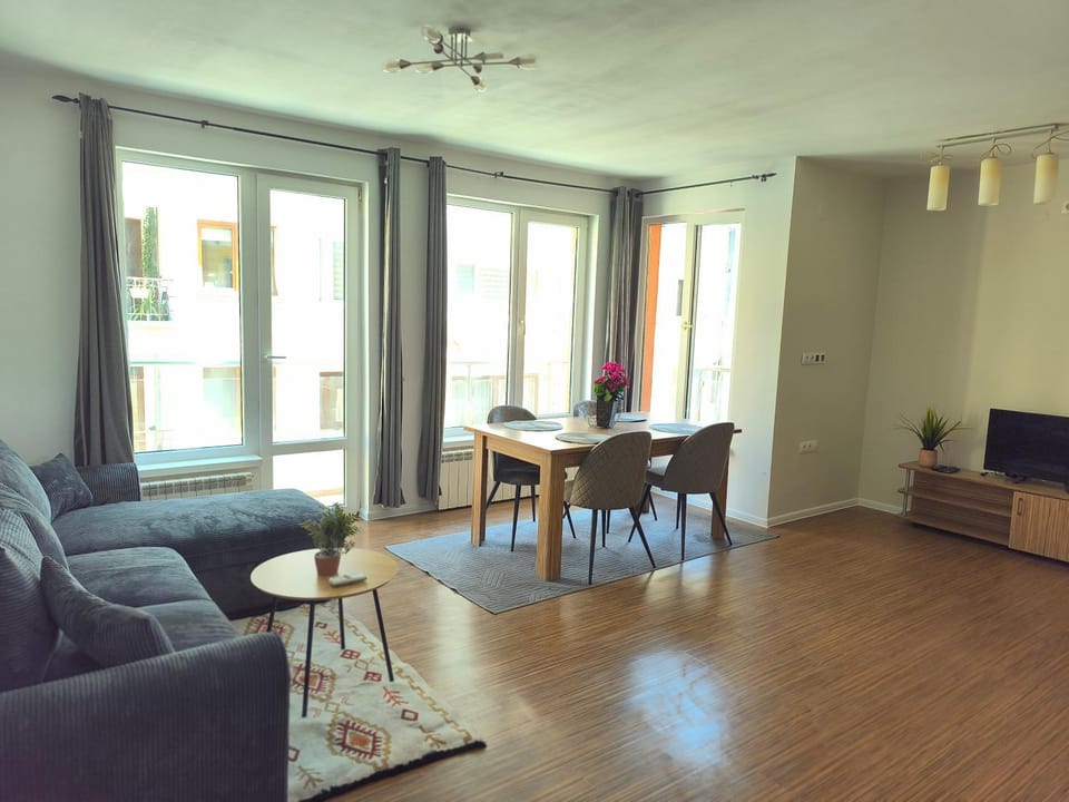 Apartament Bolyarska Free Parking Apartment in Burgas