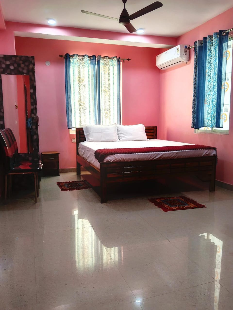 BHS Deluxe Rooms Hotel in Puri