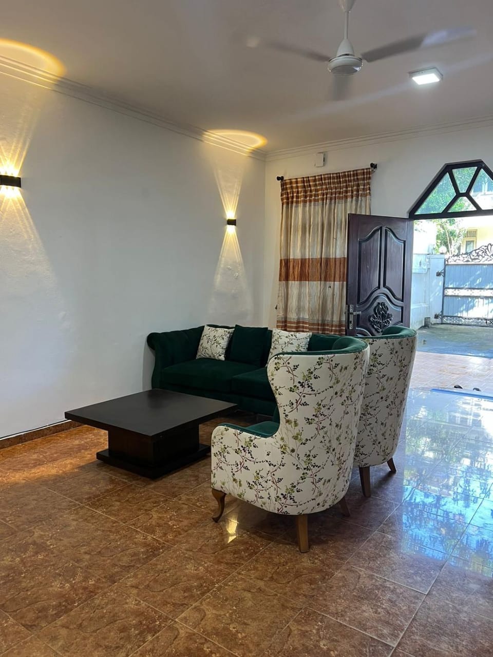 Johasham Villa Villa in Dehiwala-Mount Lavinia