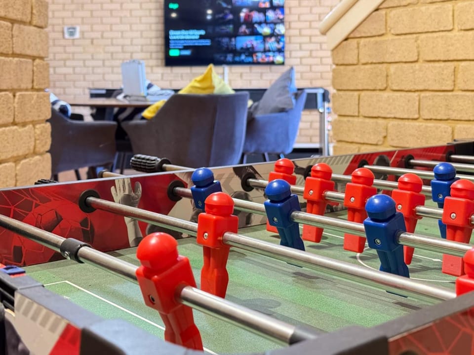 47 Ultimate Entertainer Pool Man Cave Kids Play House in Perth