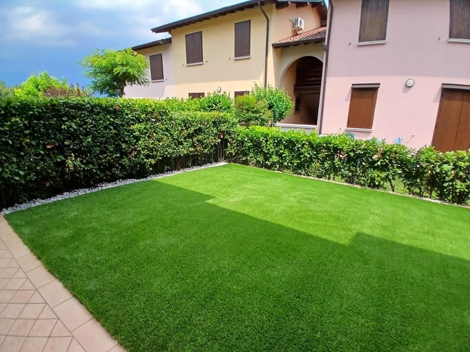 Appartamento i due Giardini Apartment in Manerba del Garda