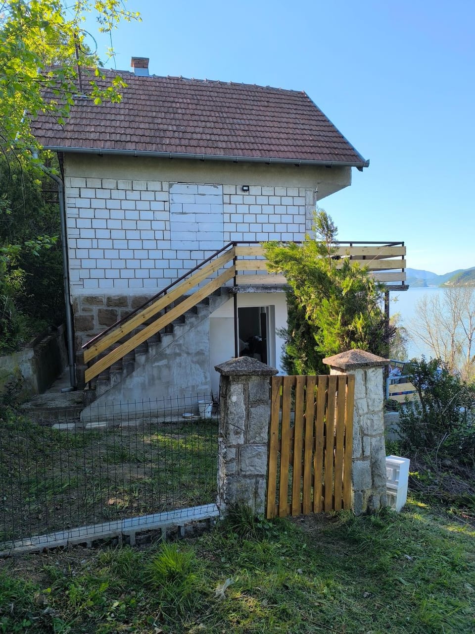 Vila ROSA House in Serbia