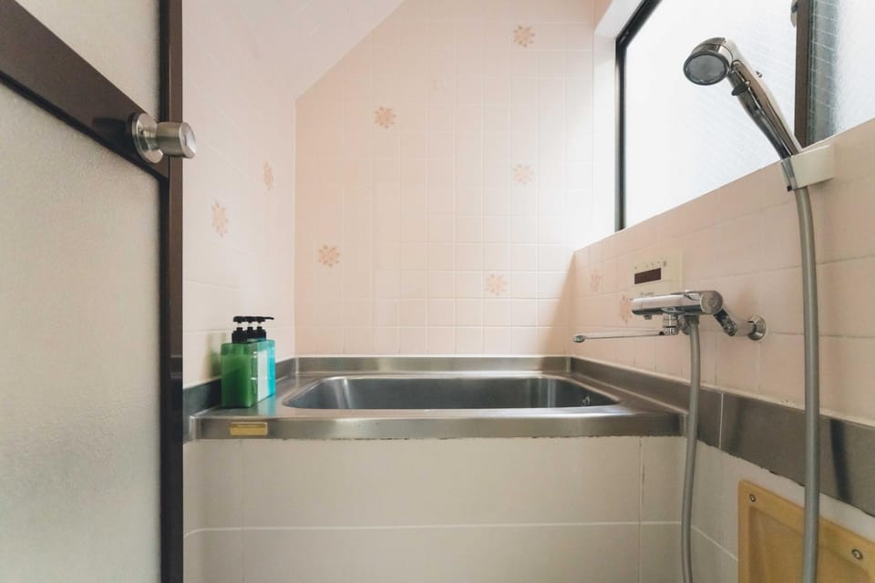 Bathroom, Bath