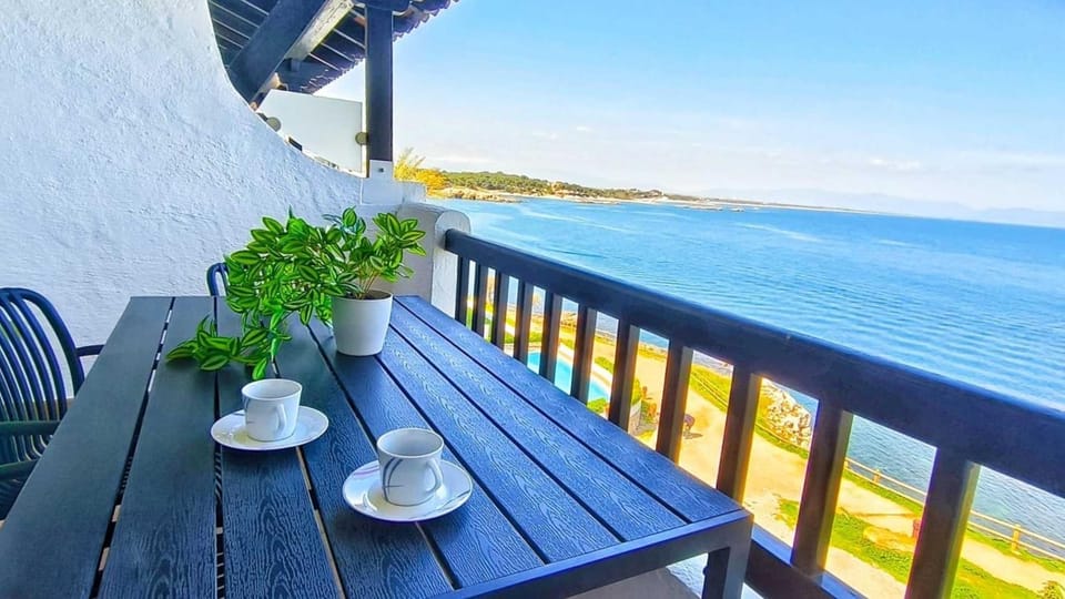 Natural landscape, View (from property/room), Balcony/Terrace, Sea view